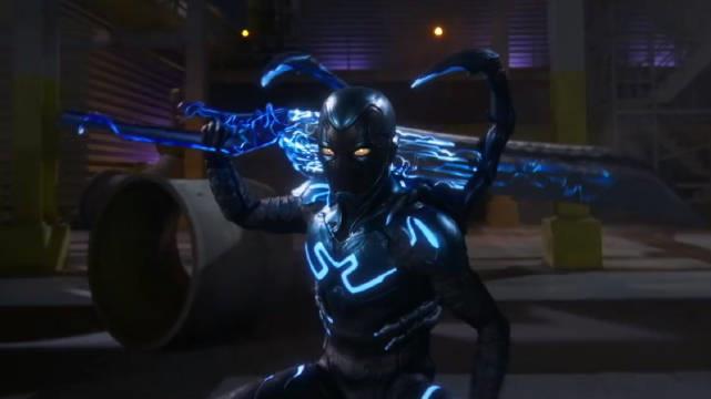 DC 超级英雄真人电影《蓝甲虫》首个中文预告正式公开……