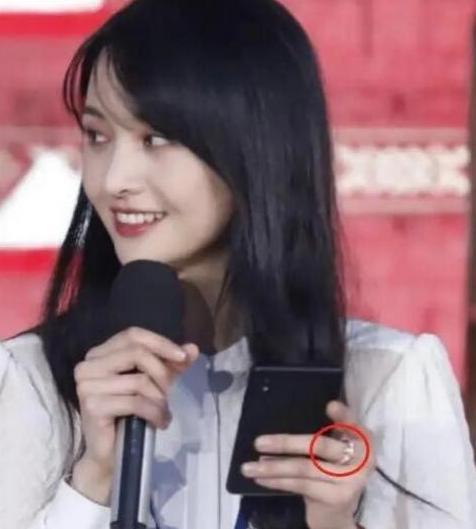 张翰与郑爽复合?张翰工作室出面回应了,没联系,没复合