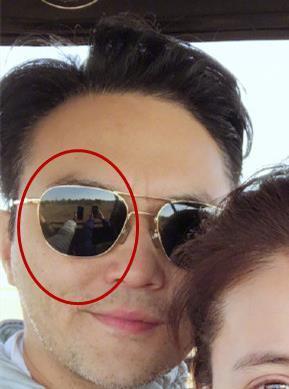 张智霖一家三口非洲旅行，魔童正面照曝光，眉清目秀颜值逆天