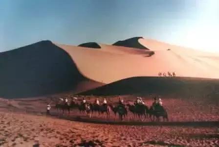 “醉卧沙场君莫笑,古来征战几人回?”有一种心灵震撼叫作边塞诗