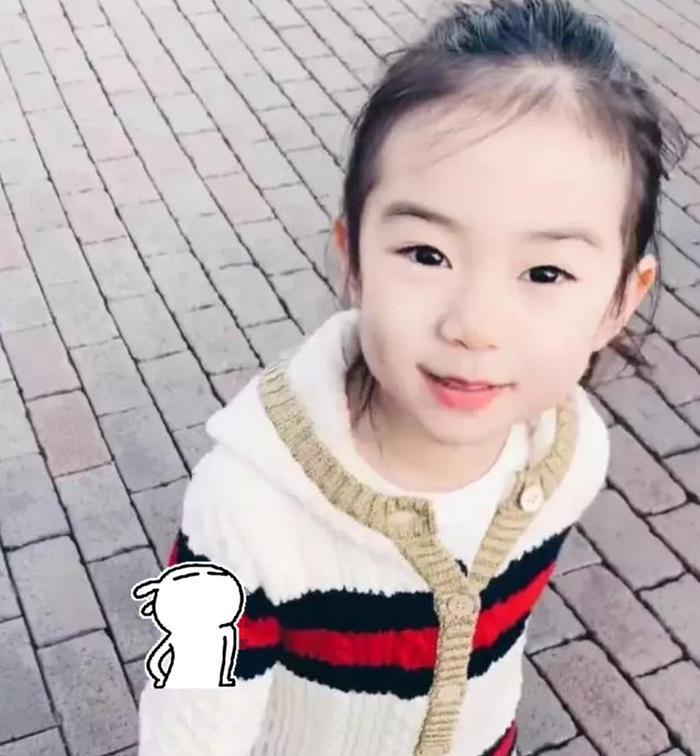 李承铉妹妹照片流出,颜值不输戚薇?网友:真的是太可惜了