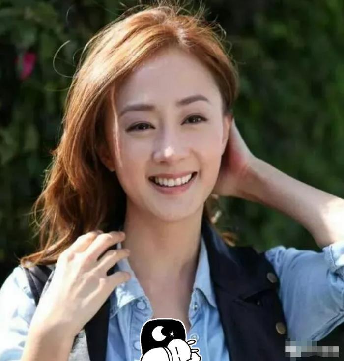 李承铉妹妹照片流出,颜值不输戚薇?网友:真的是太可惜了