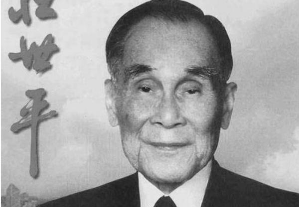 他死后李嘉诚为他扶灵,生前将千亿资产捐国家,可儿子却过成这样
