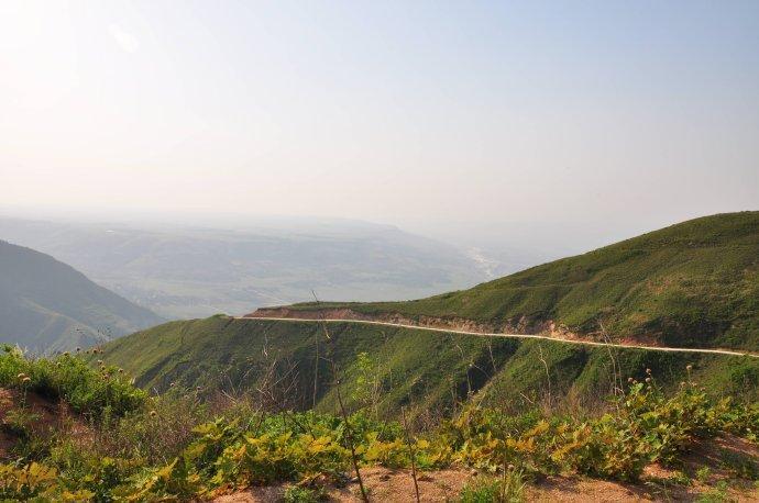 景色秀美的蓝关古道,众多骑行爱好者的目的地