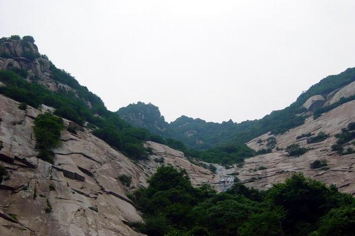 景色秀美的蓝关古道,众多骑行爱好者的目的地