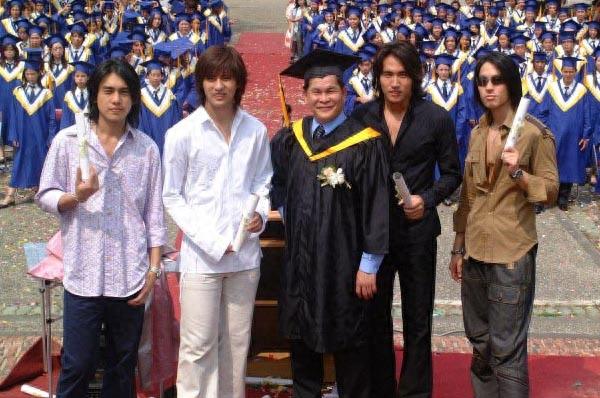 《流星花园》剧照来袭,你们还在怀念这部剧吗?