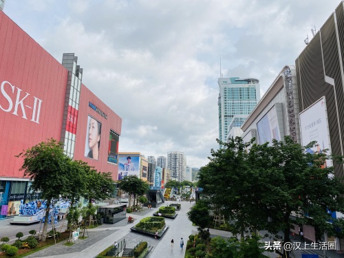 人在广东已经漂泊十年,有时也怀念当初一起大清早漫步深圳华强北