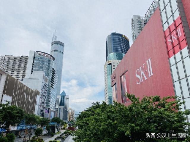 人在广东已经漂泊十年,有时也怀念当初一起大清早漫步深圳华强北