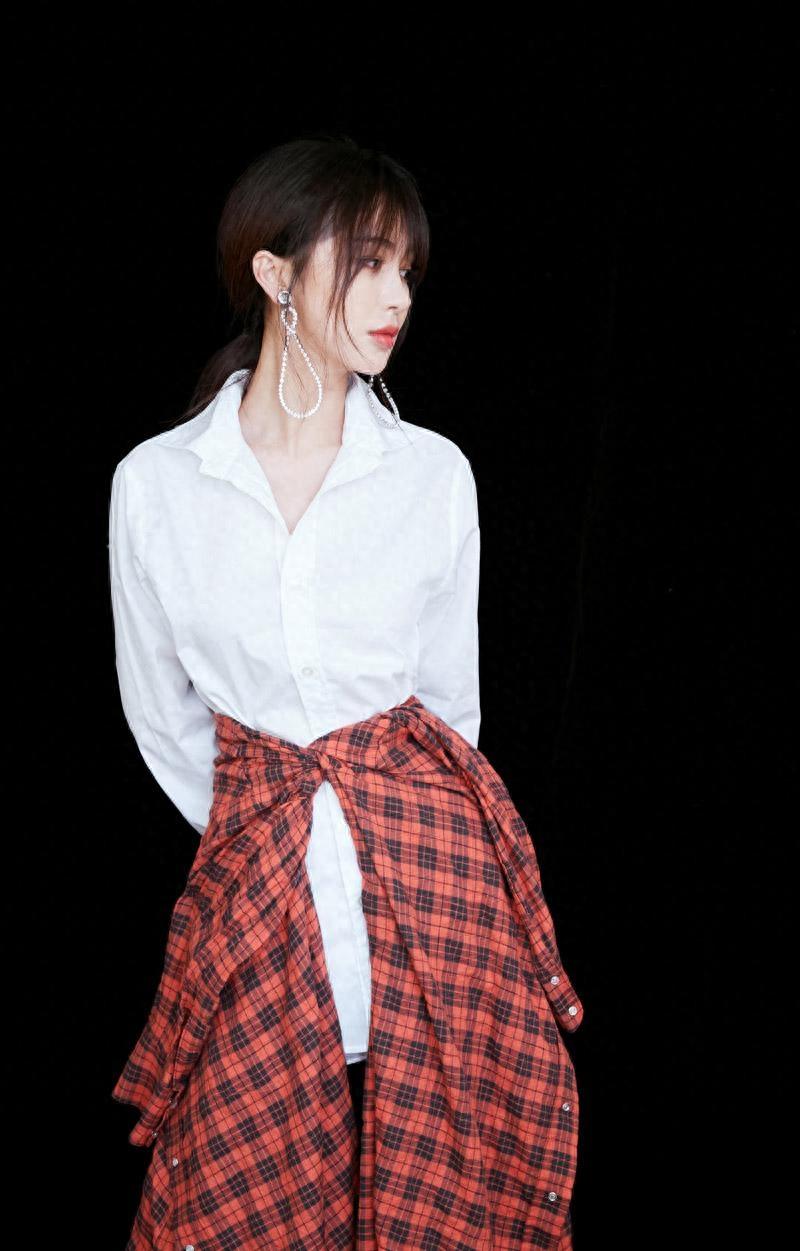 李菲儿活动写真图片