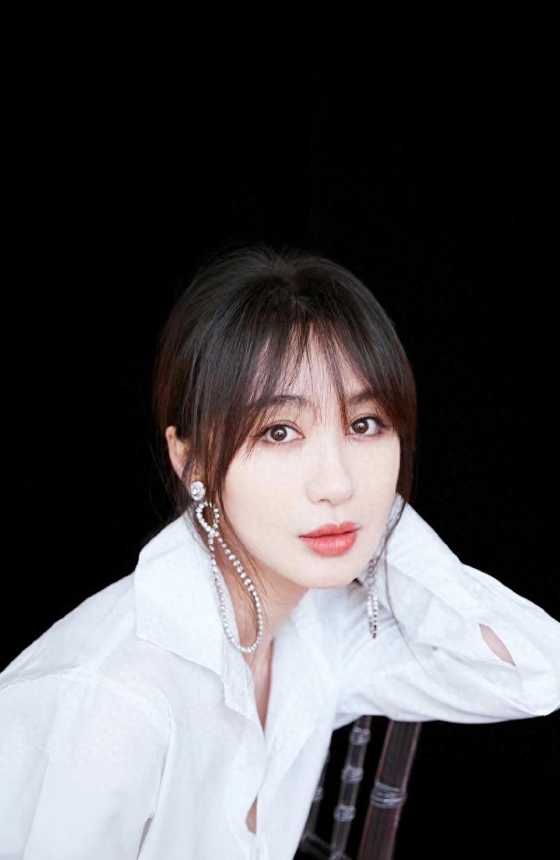 李菲儿活动写真图片