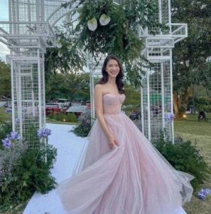 ​“大马女神”林宣妤产下龙凤胎？她与李泽楷的神秘关系揭秘