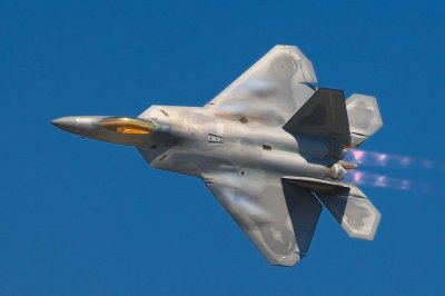 ​F-22猛禽战斗机