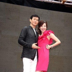 ​危机时刻！香港豪门女星廖家仪因剧烈疼痛紧急接受手术，曾与郑少秋同台演出