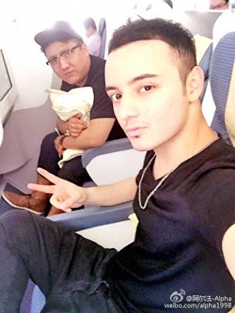 十年过去了，曾经从《星光大道》走红的童星阿尔法如今长这样