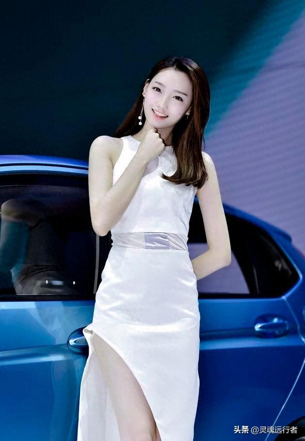 一个低调的美女,至今还没有自己的抖音号!