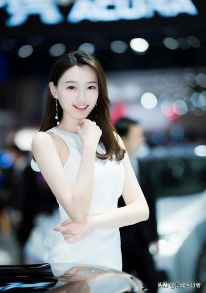 一个低调的美女,至今还没有自己的抖音号!