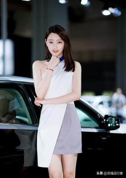 一个低调的美女,至今还没有自己的抖音号!
