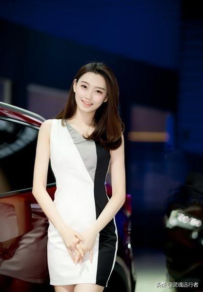 一个低调的美女,至今还没有自己的抖音号!
