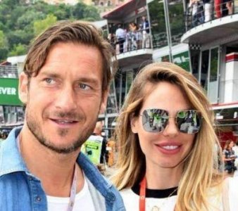 ​托蒂与前妻布拉茜纠纷升级，长子作为证人出庭