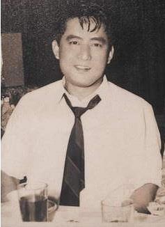 盘点真实的香港四大华人探长：坐拥数亿财富，一人通缉令至今有效