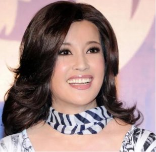 ​被央视列入“黑名单”的明星都有谁！范冰冰，赵薇上榜