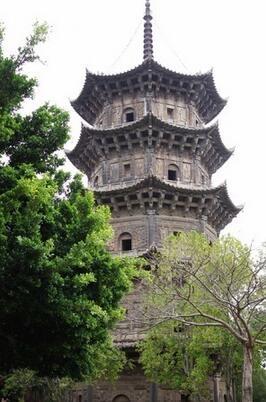 泉州老建筑东西塔