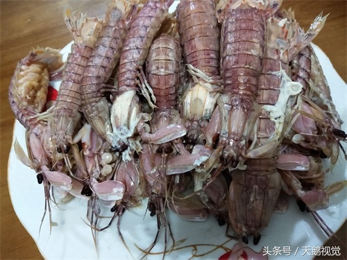 超市特价皮皮虾螃蟹10元1斤,贪便宜买回发现一肥一瘦,值不值?
