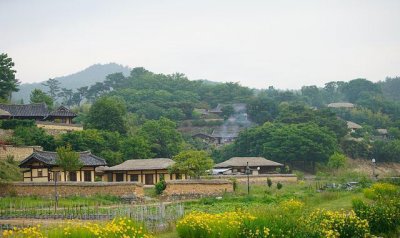 ​乳山，山东省辖县级市，由威海市代管!