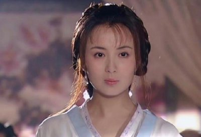 ​多年后重温《至尊红颜》，才发现令人发指的徐盈盈是个恋爱脑