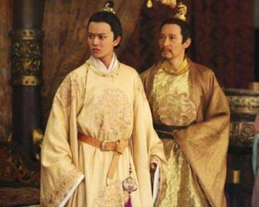 ​唐朝一和尚，举止疯癫，劈碎佛像烤鱼吃，却未卜先知，神通广大