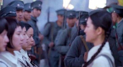 ​支持北伐的鲍罗廷，如何让蒋介石灭亡？真相：给蒋挖了“2个坑”