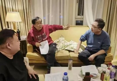 ​石富宽在相声界的地位如何？网友直言他就是西游记里的镇元大仙