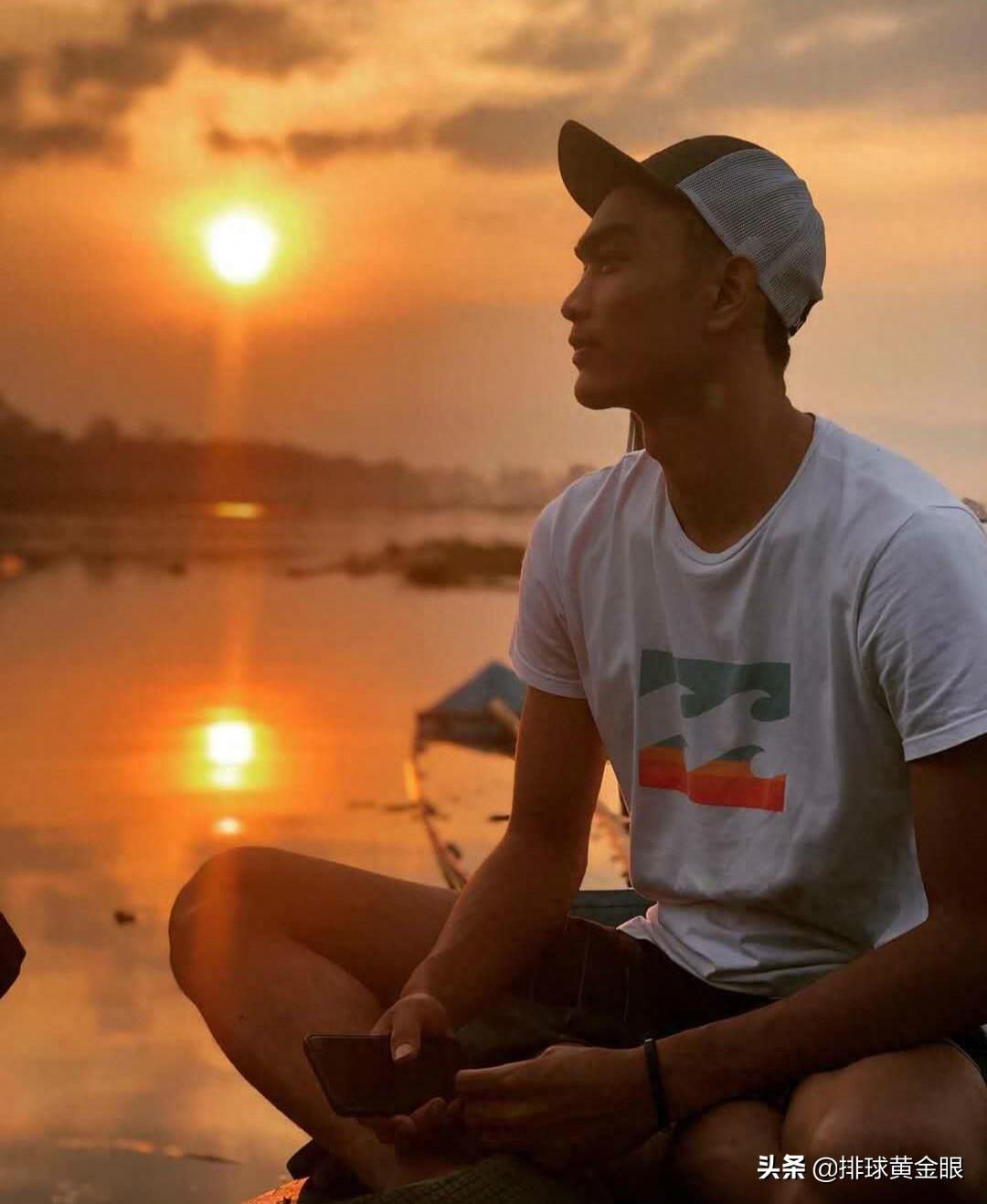 印尼男排99年小鲜肉多尼，外表帅气，曾获得东南亚运动会冠军