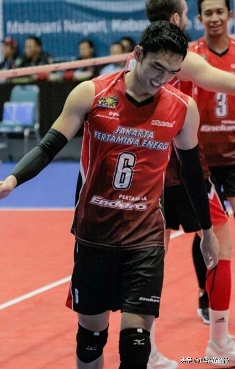 印尼男排99年小鲜肉多尼，外表帅气，曾获得东南亚运动会冠军
