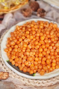 ​教你做油酥豌豆，简单三步骤，豌豆颗颗酥脆干香，口口嘎嘣脆