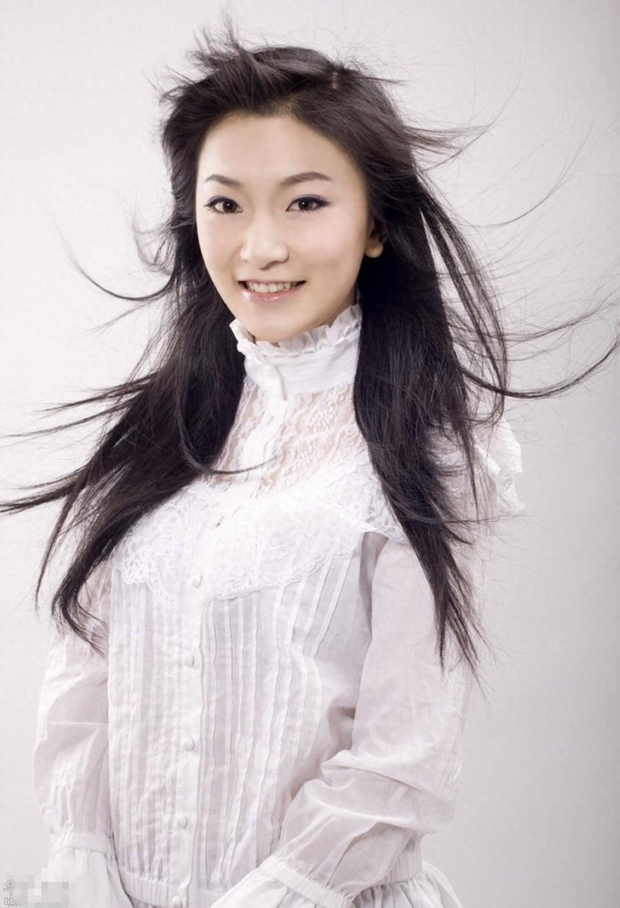 金玫玫，1987年4月29日出生于辽宁省大连市，中国内地女演员