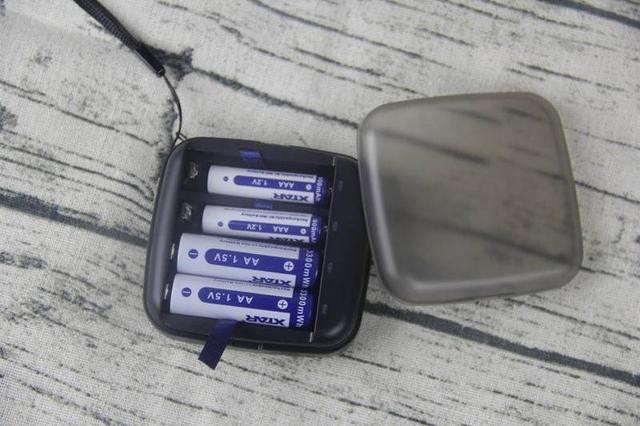 苹果4s用的是什么充电器(5号7号电池都能充)(10)