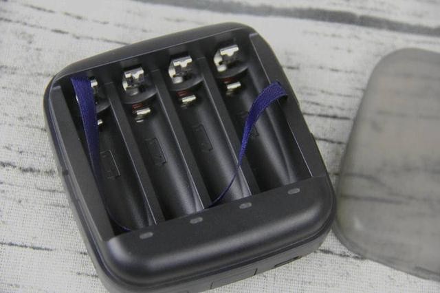 苹果4s用的是什么充电器(5号7号电池都能充)(6)