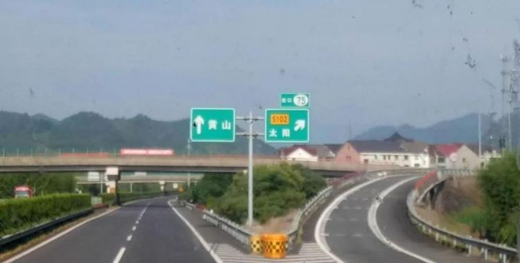 杭长高速安吉有几个出口