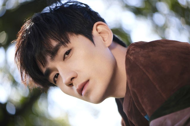 盘点娱乐圈顶流男明星（顶流的男明星）