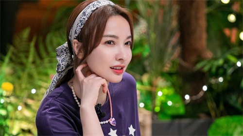 李维嘉终于露面，名字回到湖南卫视官网，待业10月后有了回归迹象