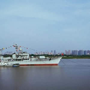 ​我军第四艘航母命名为“湖南号”的N个理由！