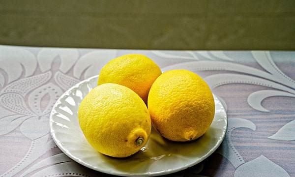 洗鱼后手上的腥味用什么可以去除,洗鱼后手上的鱼腥味怎么去除图5