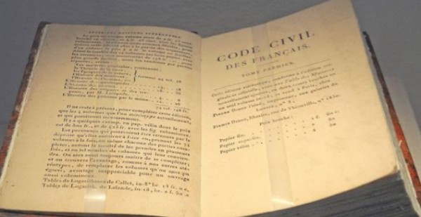 人类历史上第一部真正意义上的民法典是,人类历史第一部真正意义的民法典是什么图4