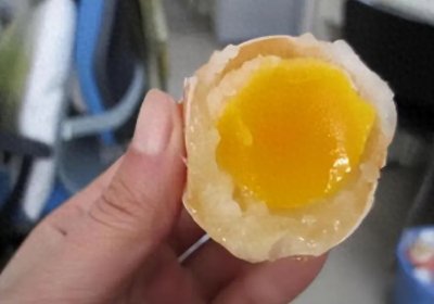 ​市场上“人造鸡蛋”泛滥，成本仅1毛钱，到底是谣言还是事实？