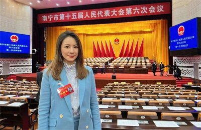 ​从TVB“丫鬟”到政商女强人！45岁李焯宁逆袭人生