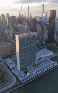 ​为什么要交联合国会费？每个国家交费的比例是多少？拖欠会怎样？