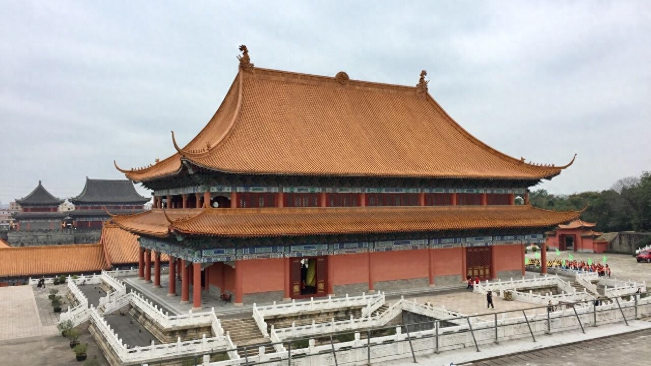 一起走进“中国好莱坞”中央广播电视南海影视城