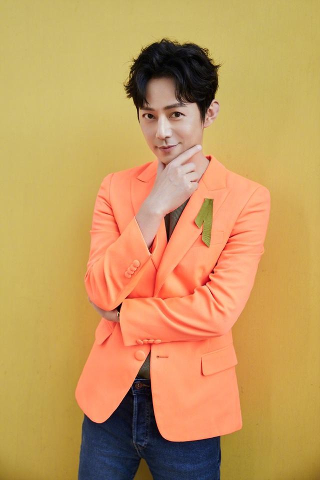 何炅与父亲关系（娱乐圈的父凭子贵）(12)