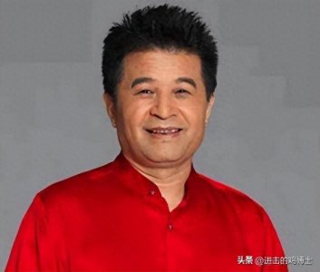 ​毕福剑女儿从小移居加拿大，父母离婚后被忽视，28岁长相引热议